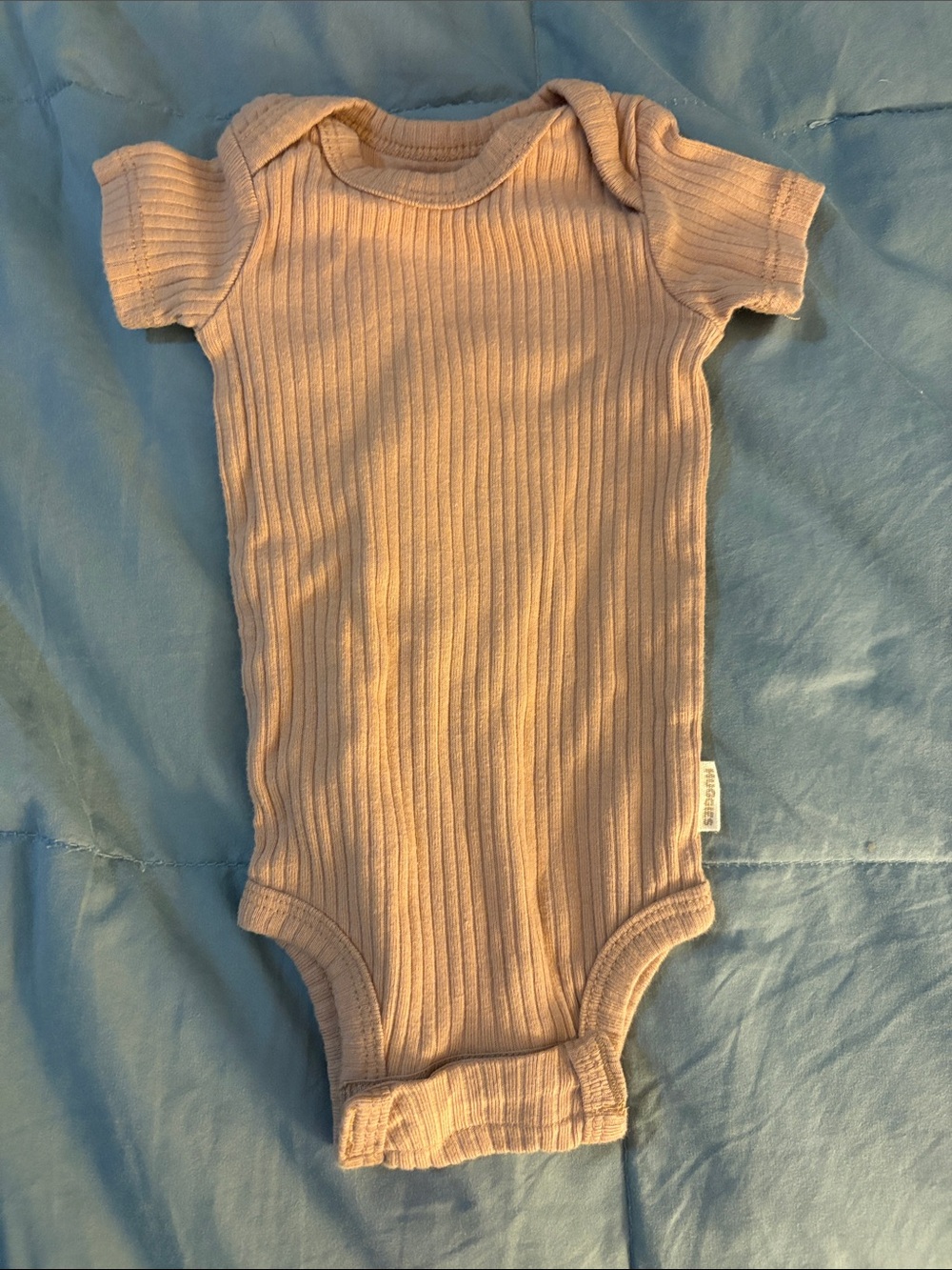 Ribbed Short-Sleeve Baby One-Piece in Light Beige